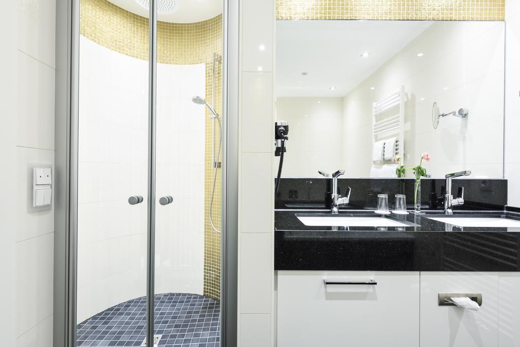 See Und Sporthotel Ankum Mit Lakeside Apartments Екстер'єр фото