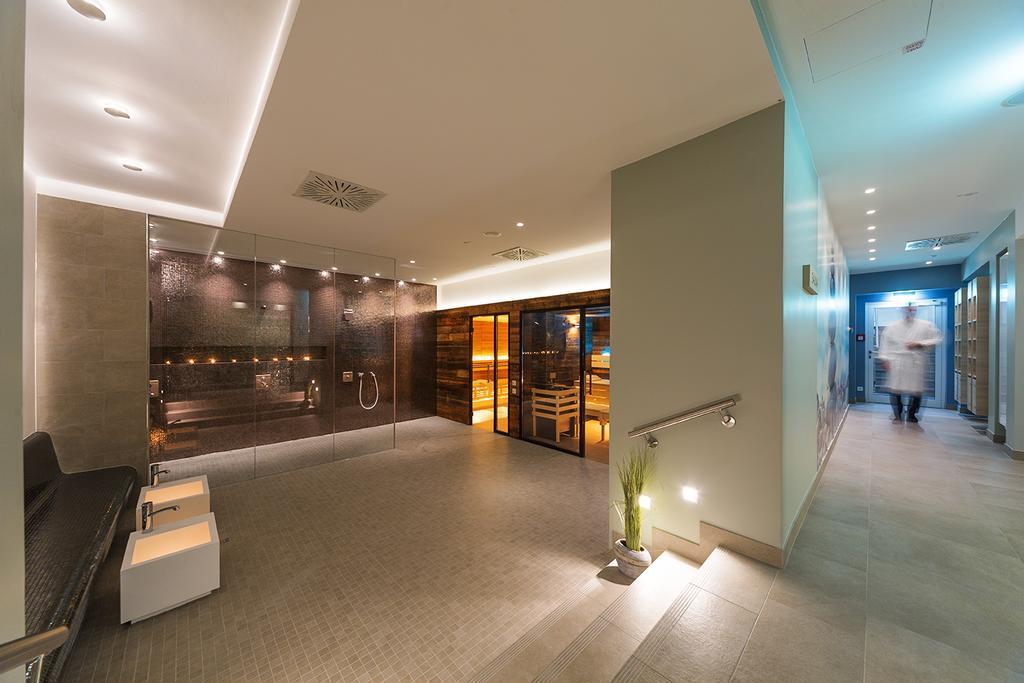 See Und Sporthotel Ankum Mit Lakeside Apartments Екстер'єр фото